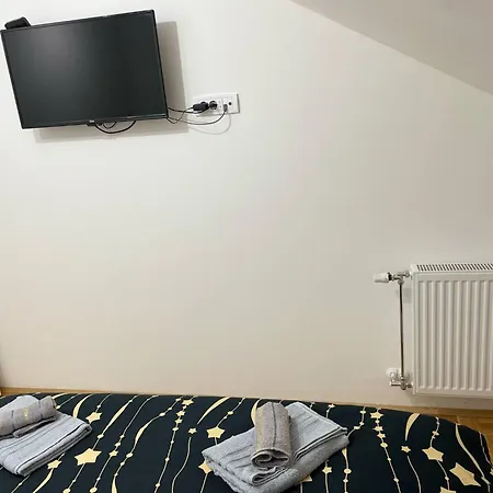 Kruna * ヴァリェヴォ